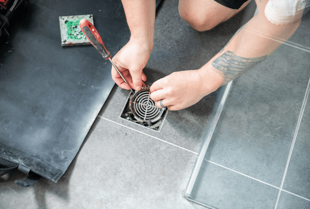 how to fix smelly drains